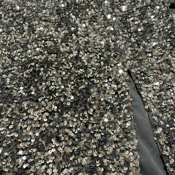 NWT Selfie Leslie Theresa Strapless Thigh Split Knee Length Dress Grey/Silver - Picture 7 of 7